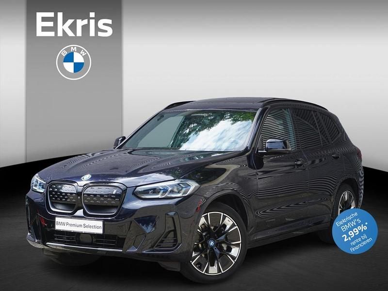 M carbonschwarz Gebruikt 2022 BMW iX3 Comfort Edition SUV | € 43.900 (Eerlijke prijs) - Afbeelding 1/4