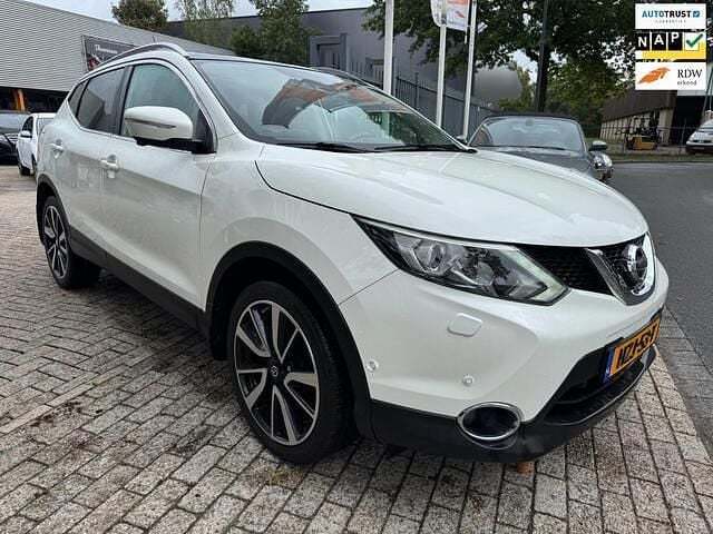 Wit Gebruikt 2014 Nissan Qashqai SUV | € 10.799 (Goede deal) - Afbeelding 1/4