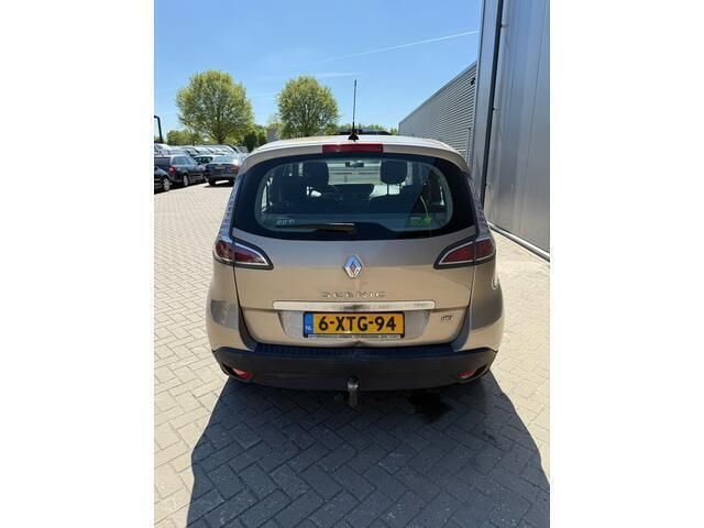 Occasion Renault Scénic III Expression 110 PK (80 kW) 2013 Bruin MPV