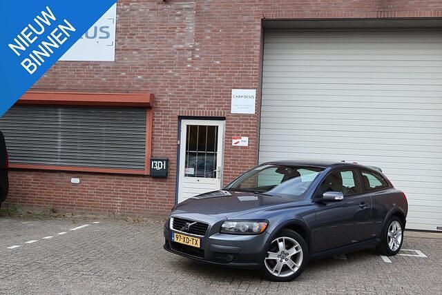 Grijs Gebruikt 2007 Volvo C30 Momentum Hatchback | € 3.699 (Goede deal) - Afbeelding 1/4