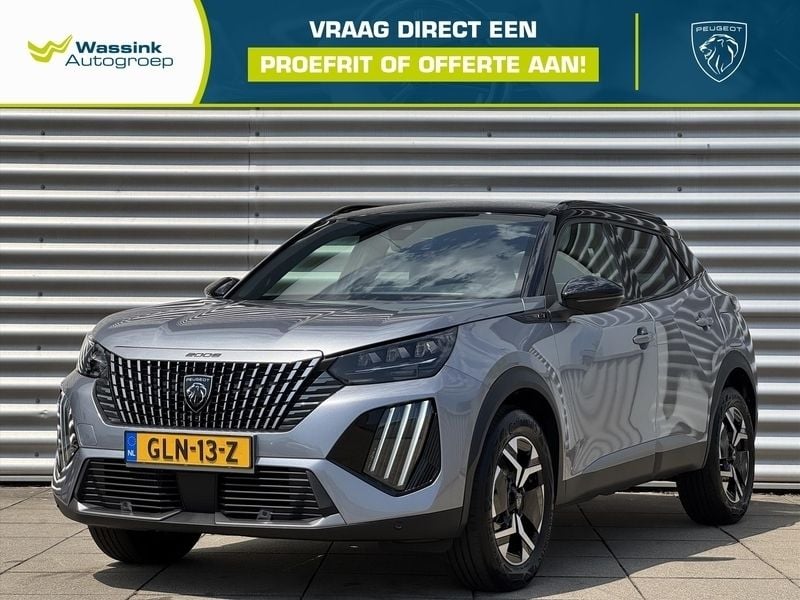 Grijs Gebruikt 2024 Peugeot 2008 GTi SUV | € 31.840 - Afbeelding 1/4