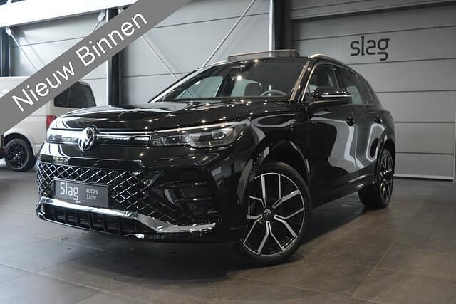 Zwart Nieuw 2025 VW Tiguan R-line SUV | € 56.990 (Goede deal) - Afbeelding 1/4