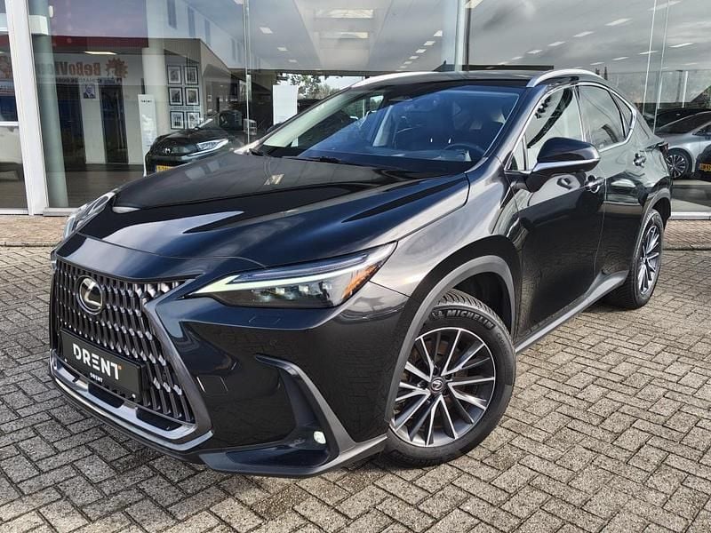 Zwart Gebruikt 2022 Lexus NX450h+ Executive Line SUV | € 49.795 (Super prijs) - Afbeelding 1/4