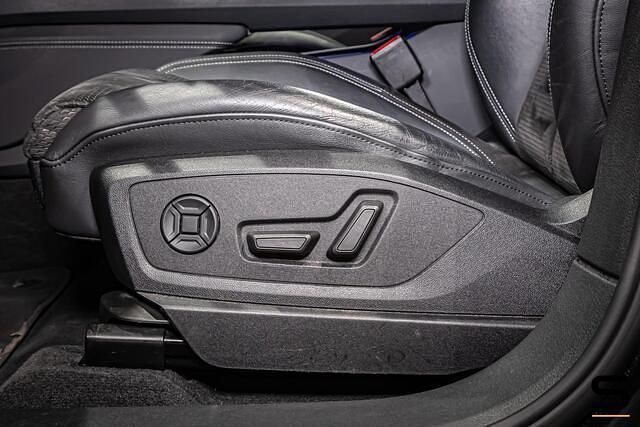 Occasion Audi e-tron Advanced Plus 300 kW (408 PK) 2019 Grijs (metallic) SUV