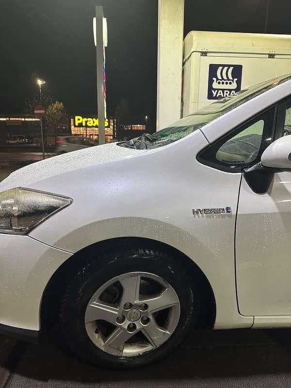 Occasion Toyota Auris Hybrid Executive 136 PK (100 kW) 2011 Sedan