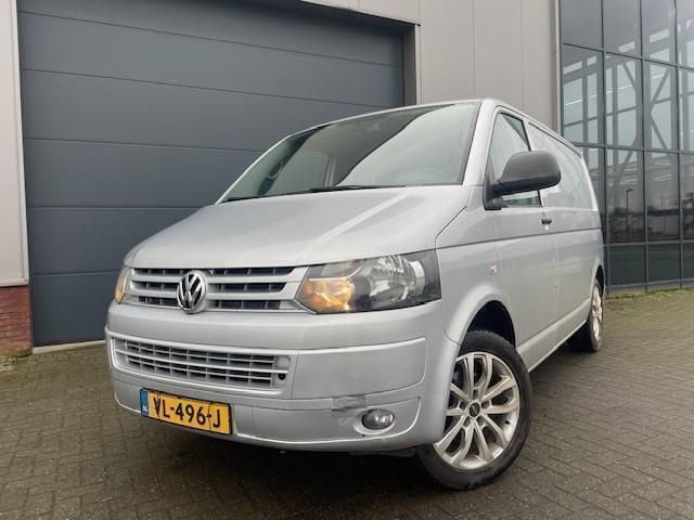 Zilver Gebruikt 2015 VW T5 Van | € 10.450 (Eerlijke prijs) - Afbeelding 1/4