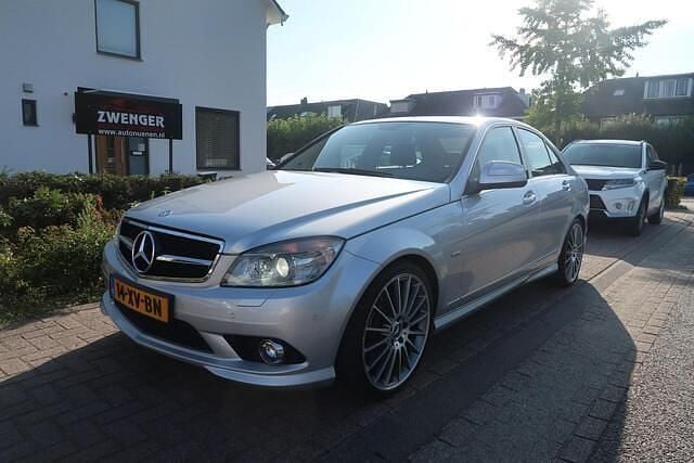 Grijs Gebruikt 2007 Mercedes C280 AMG Sedan | € 13.950 - Afbeelding 1/4