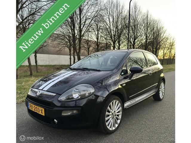 Zwart Gebruikt 2011 Fiat Punto Evo Pop Hatchback | € 1.499 (Goede deal) - Afbeelding 1/4
