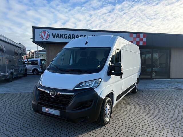Wit Occasion 2022 Opel Movano Edition Van | € 19.450 (Eerlijke prijs) - Afbeelding 1/4