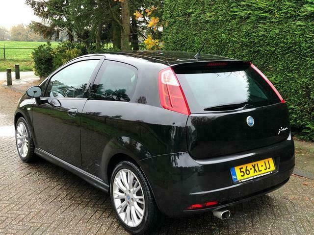 Occasion Fiat Grande Punto Sport 95 PK (69 kW) 2007 Zwart Hatchback
