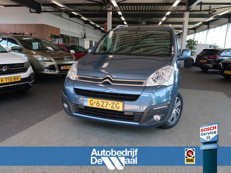 Blauw, metallic lak Gebruikt 2019 Citroën Berlingo Feel MPV | € 12.650 (Eerlijke prijs) - Afbeelding 1/4