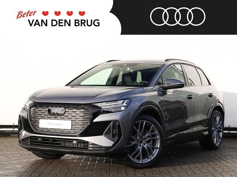 Grijs Nieuw 2025 Audi Q4 e-tron Competition SUV | € 53.650 (Goede deal) - Afbeelding 1/4