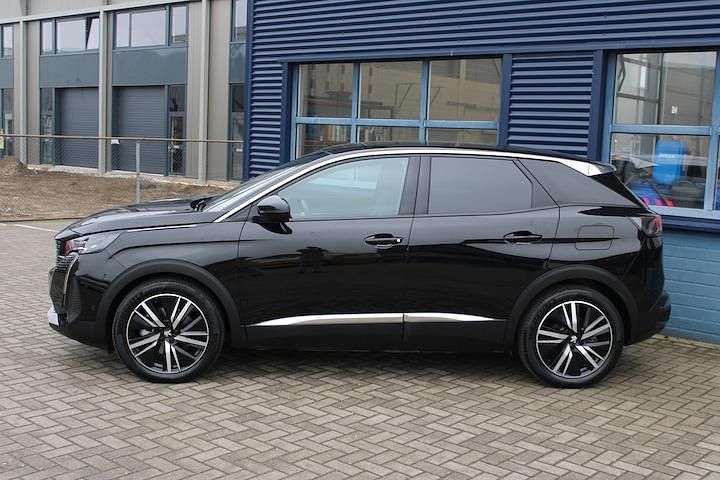 Occasion Peugeot 3008 Business-Line 150 PK (110 kW) 2024 Zwart SUV