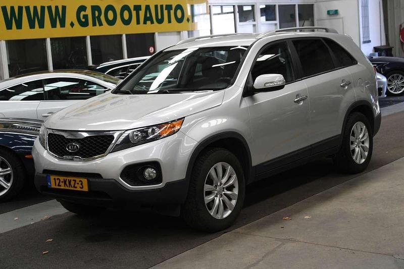 Grijs Gebruikt 2010 Kia Sorento SUV | € 7.444 (Eerlijke prijs) - Afbeelding 1/4