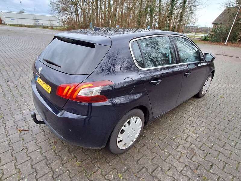 Blauw Gebruikt 2014 Peugeot 308 Premium Hatchback | € 7.099 (Eerlijke prijs) - Afbeelding 1/4