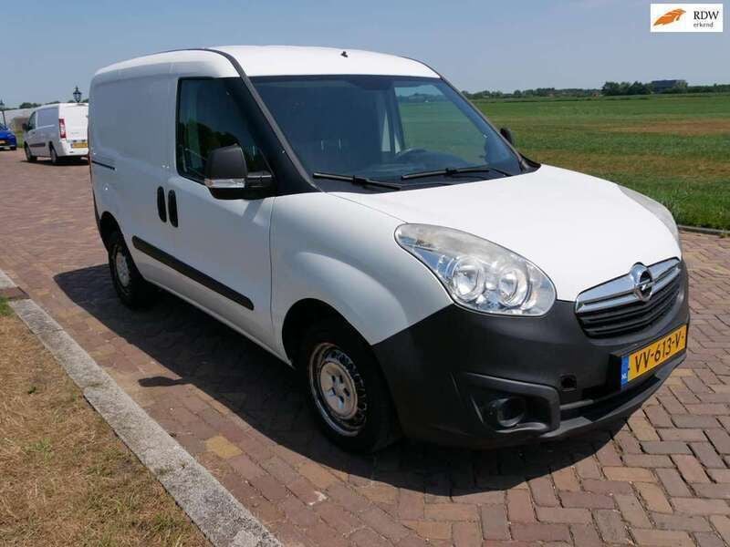 Gebruikt 2016 Opel Combo Selection MPV | € 2.999 (Goede deal) - Afbeelding 1/3