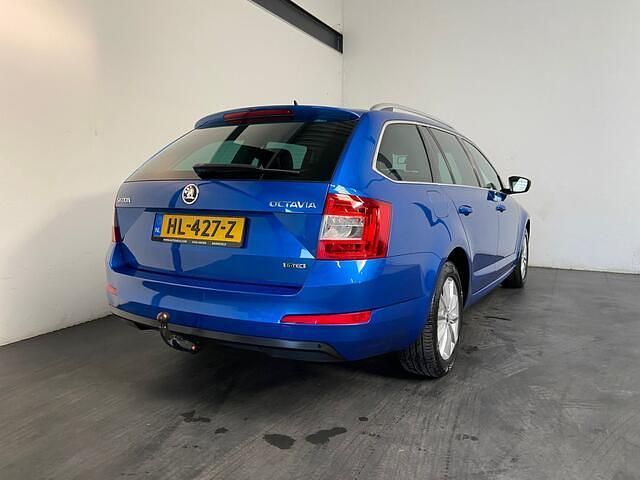 Occasion Skoda Octavia G-TEC Business Line 112 PK (82 kW) 2015 Blauw Stationwagen