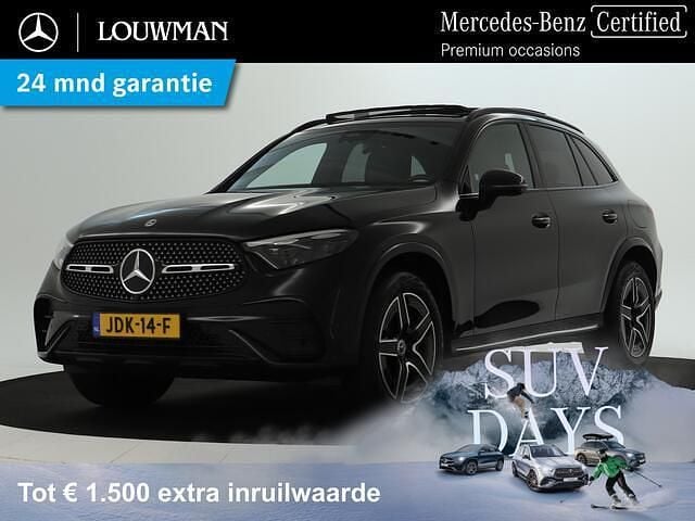 Donker unilak zwart Occasion 2024 Mercedes GLC300 AMG SUV | € 67.945 (Eerlijke prijs) - Afbeelding 1/4