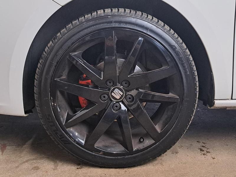 Occasion Seat Ibiza Style 69 PK (50 kW) 2013 Wit Hatchback