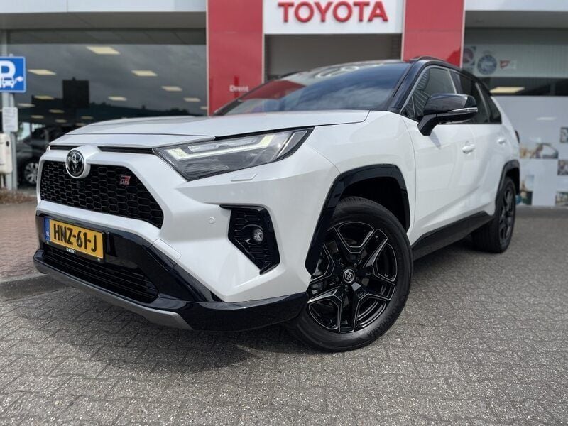 Wit Gebruikt 2024 Toyota RAV4 Plus SUV | € 52.700 (Eerlijke prijs) - Afbeelding 1/4