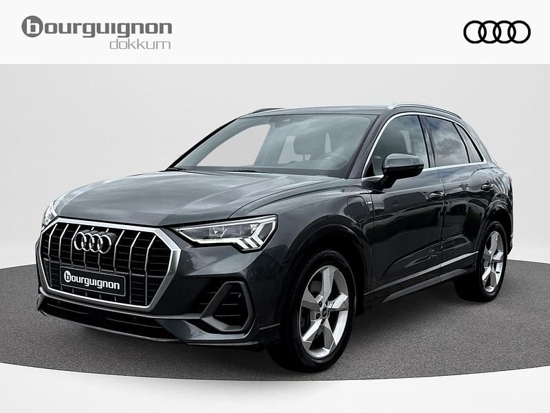 Grijs Gebruikt 2021 Audi Q3 S-Line SUV | € 28.900 (Super prijs) - Afbeelding 1/4