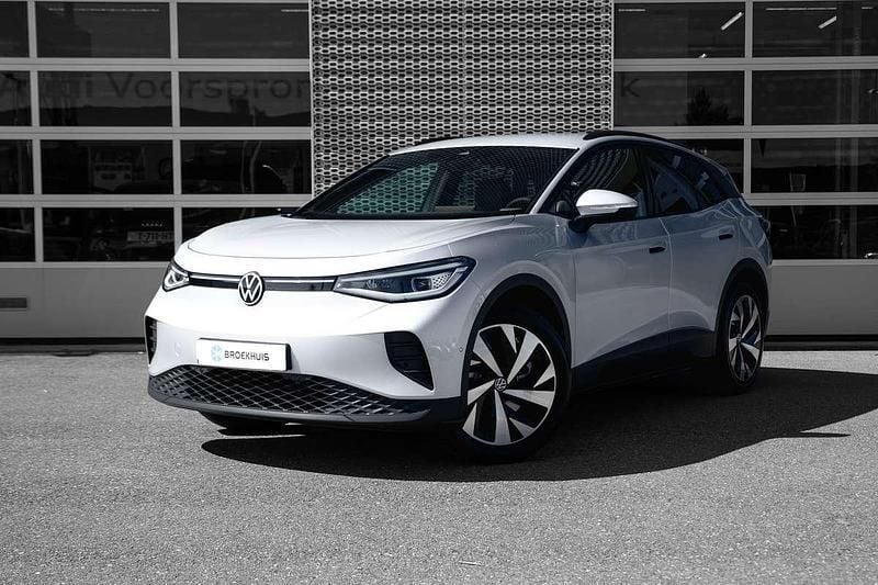 Grijs, metallic lak Nieuw 2025 VW ID.4 Pro SUV | € 44.575 (Goede deal) - Afbeelding 1/4