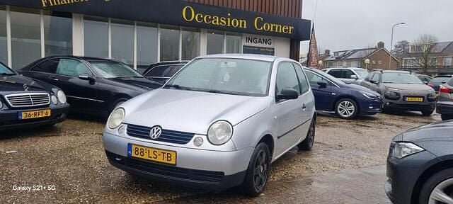Grijs Occasion 2003 VW Lupo Comfortline Hatchback | € 1.999 (Eerlijke prijs) - Afbeelding 1/4