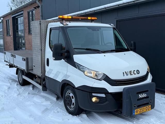 Wit Gebruikt 2017 Iveco Daily Pickup | € 22.450 (Iets duurder) - Afbeelding 1/4