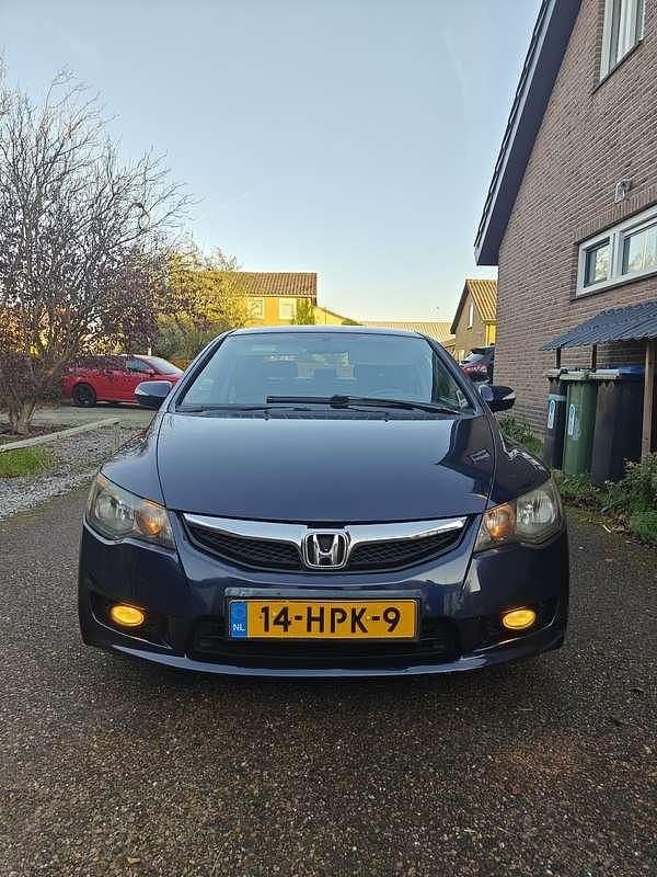 Gebruikt 2009 Honda Civic Hybrid Sedan | € 3.999 (Eerlijke prijs) - Afbeelding 1/4