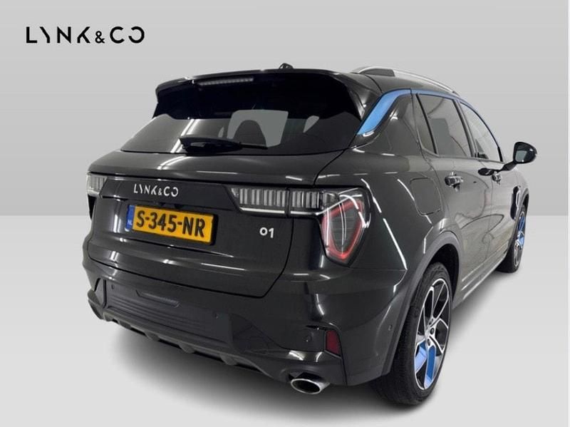 Occasion Lynk & Co 01 180 PK (132 kW) 2023 Zwart SUV