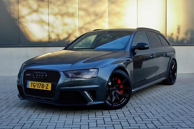 Grijs Gebruikt 2012 Audi RS4 S-Line Stationwagen | € 22.699 - Afbeelding 1/4