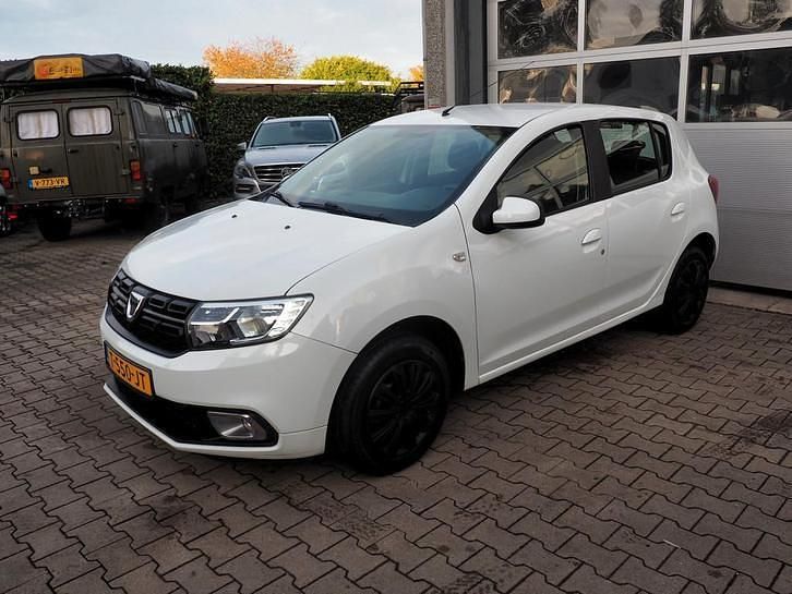 Occasion Dacia Sandero Lauréate 73 PK (53 kW) 2017 Wit Hatchback