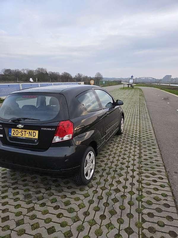 Occasion Chevrolet Kalos 72 PK (52 kW) 2006 Zwart Hatchback