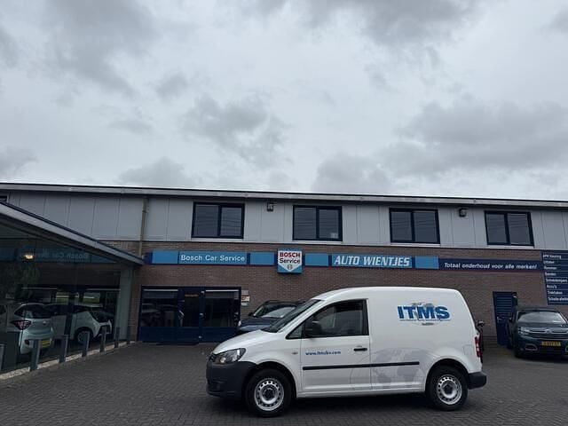 Wit Gebruikt 2012 VW Caddy Comfortline MPV | € 3.450 (Goede deal) - Afbeelding 1/4