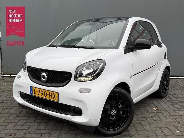 Wit Occasion 2020 Smart ForTwo Coupé Hatchback | € 7.899 (Eerlijke prijs) - Afbeelding 1/4