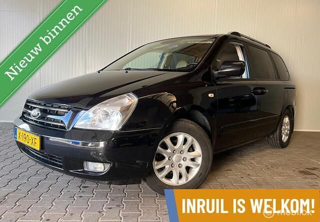 Zwart Occasion 2006 Kia Carnival EX MPV | € 1.450 - Afbeelding 1/4