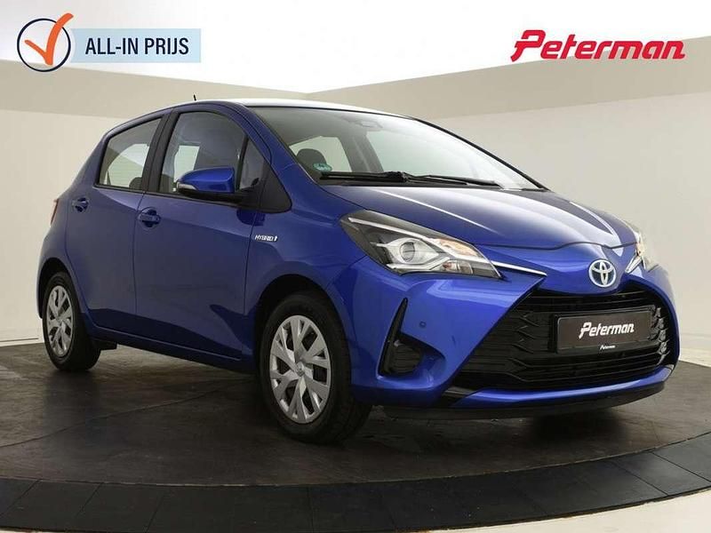 Blauw Gebruikt 2020 Toyota Yaris Hybrid Hatchback | € 15.899 (Eerlijke prijs) - Afbeelding 1/4