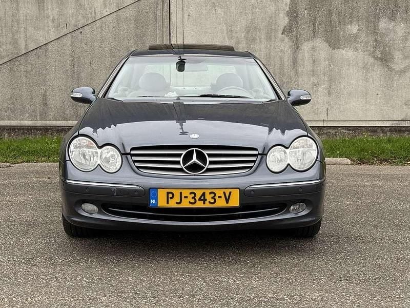 Occasion 2002 Mercedes CLK320 Elegance Coupé | € 4.899 (Eerlijke prijs) - Afbeelding 1/4