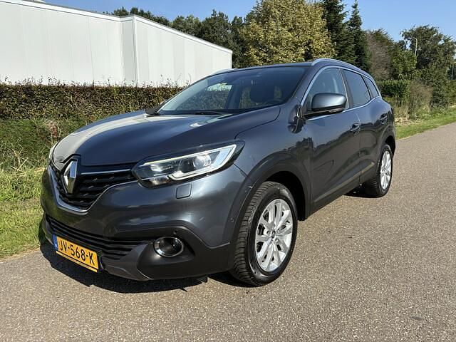 Grijs Gebruikt 2016 Renault Kadjar Intens SUV | € 10.750 (Eerlijke prijs) - Afbeelding 1/4