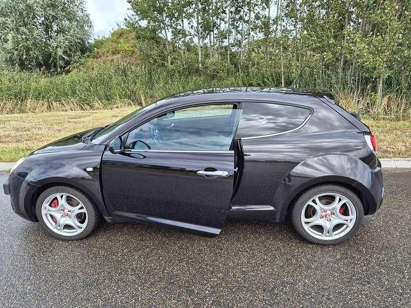 Zwart Gebruikt 2008 Alfa Romeo MiTo Hatchback | € 5.000 (Duur) - Afbeelding 1/4