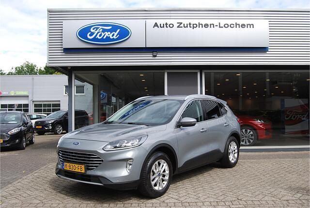 Occasion Ford Kuga Titanium 150 PK (110 kW) 2020 Grijs, metallic lak SUV