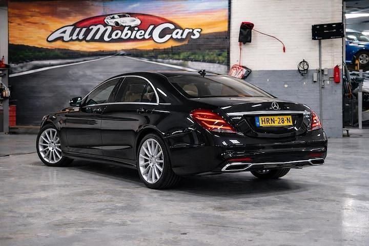 Occasion Mercedes S560 AMG line 2019 Zwart (metallic) Sedan