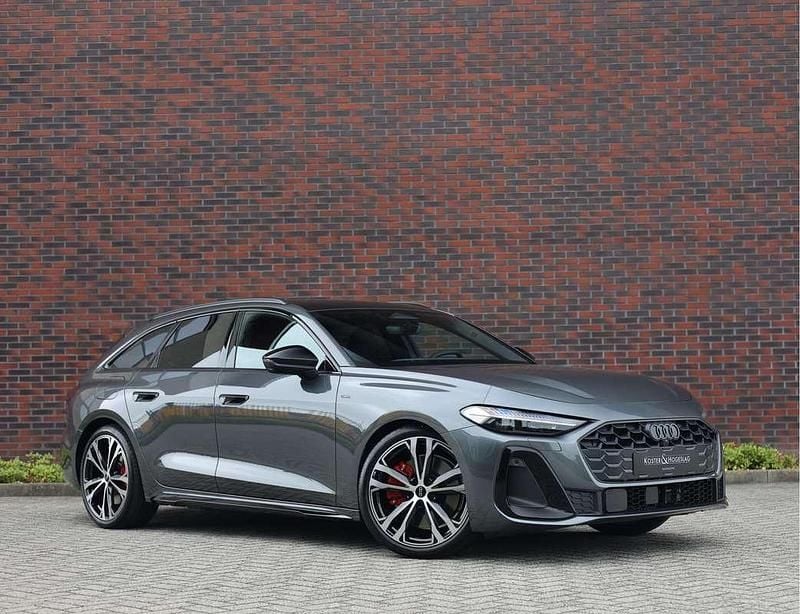 Grijs Nieuw 2025 Audi A5 Coupé | € 80.950 - Afbeelding 1/4