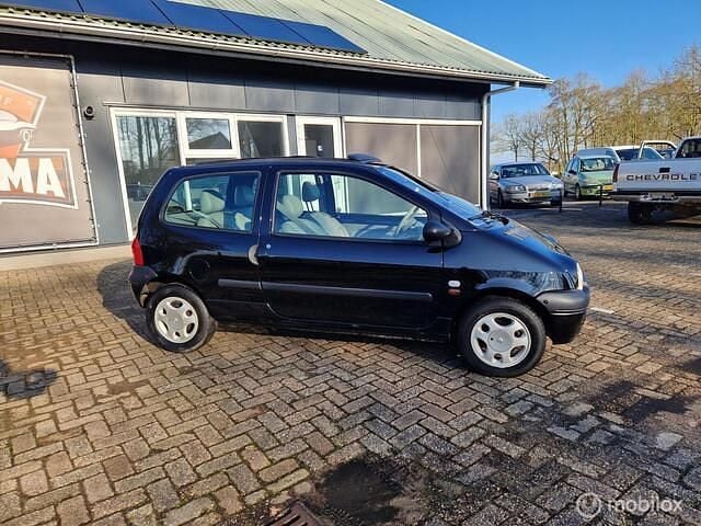 Occasion Renault Twingo Initiale 58 PK (42 kW) 1999 Zwart Hatchback
