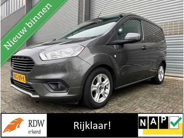 Grijs Gebruikt 2021 Ford Transit Limited Van | € 13.995 (Goede deal) - Afbeelding 1/4