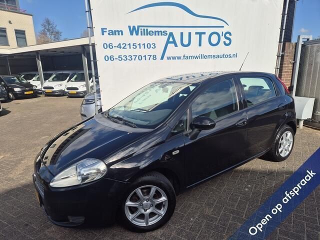 Zwart, metallic lak Gebruikt 2009 Fiat Grande Punto Dynamic Hatchback | € 2.442 (Eerlijke prijs) - Afbeelding 1/4