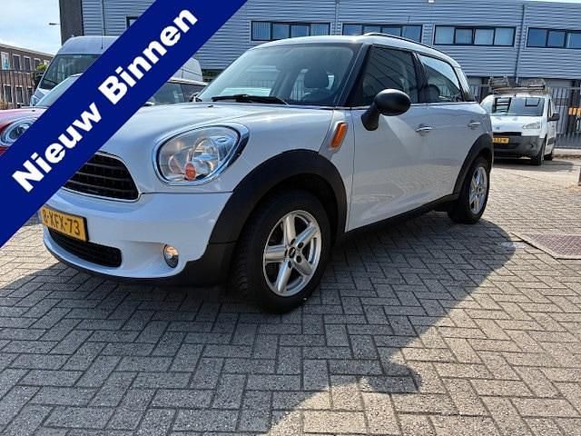 Wit Gebruikt 2014 Mini One Countryman Business SUV | € 7.950 (Goede deal) - Afbeelding 1/4