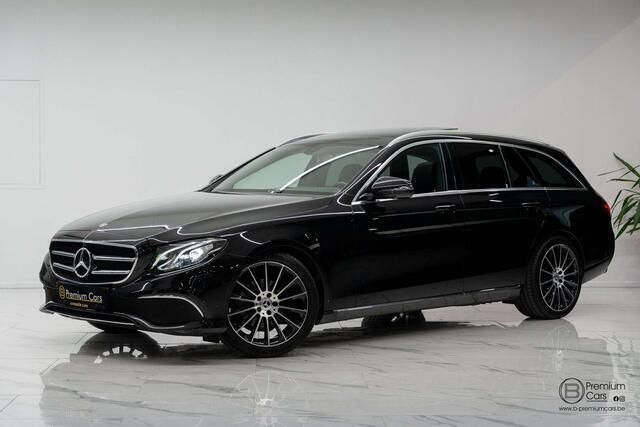 Zwart Gebruikt 2019 Mercedes E200 Stationwagen | € 24.900 - Afbeelding 1/4