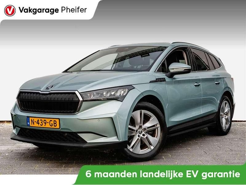 Grijs Gebruikt 2021 Skoda Enyaq iV SUV | € 20.850 (Goede deal) - Afbeelding 1/3