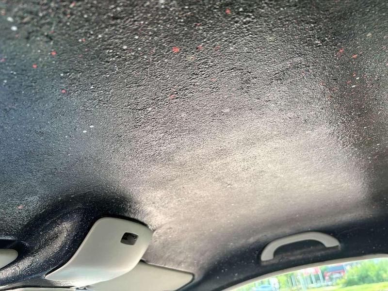 Zwart Gebruikt 2001 VW Beetle Highline Hatchback | € 1.950 (Iets duurder) - Afbeelding 1/4